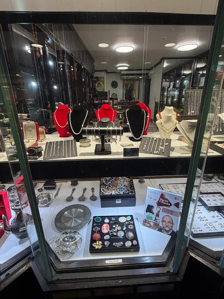 Juwelier Schröder Stade, Geschäft